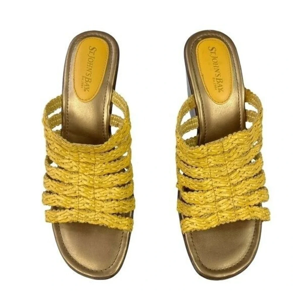 St Johns Bay Wedge Sandals 8M Yellow Woven Beach Boho Summer Vacation Platform‎